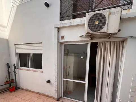 Depto Tipo Casa en Venta al Este