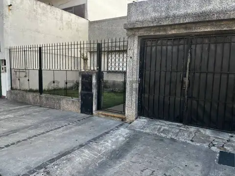Matanza 100, Piso 0