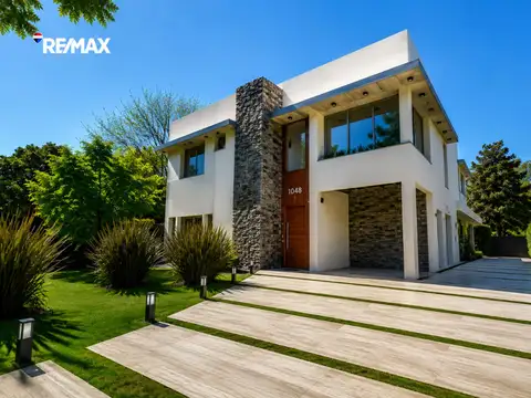 Casa 5 Amb c/ Muebles de Autor - La Martona
