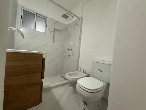 Mendoza 5300, Piso PB