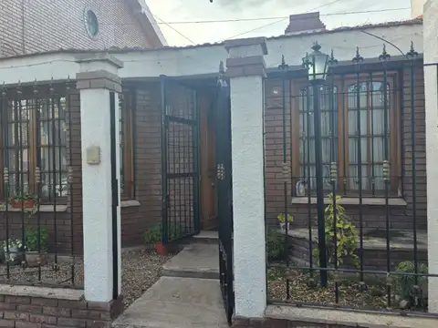 Los Nogales 1100