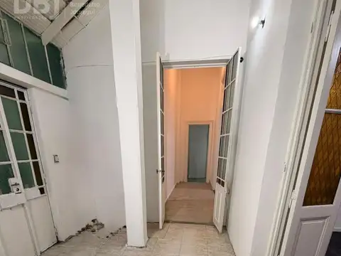 Depto Tipo Casa en Venta 60 años