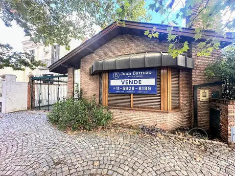 Venta Chalet con 5 dormitorios y fondo libre. Lomas de Zamora Oeste