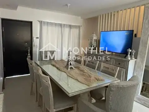 Casa 4 ambientes con 4 baños