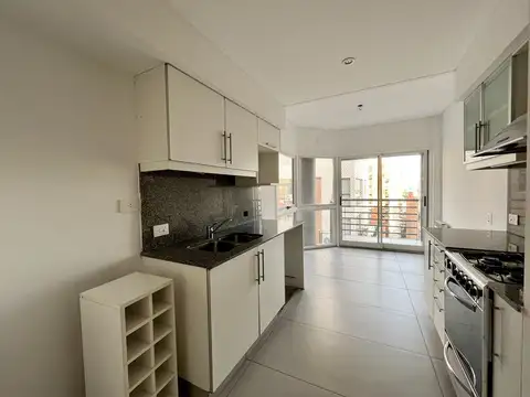 Departamento en Alquiler con 1 cocheras