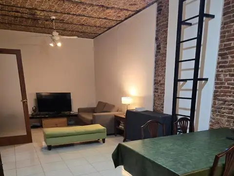 Depto Tipo Casa en Venta en Centro, USD 255.000