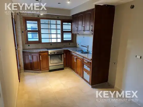 Casa en Alquiler en Ramos Mejía, USD 900