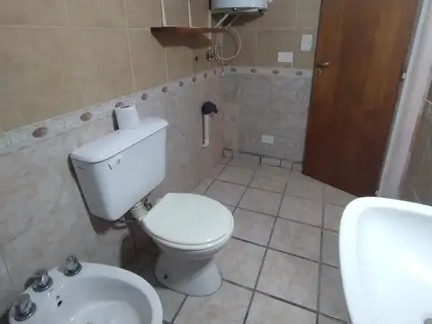 Depto Tipo Casa 2 ambientes con 1 baño