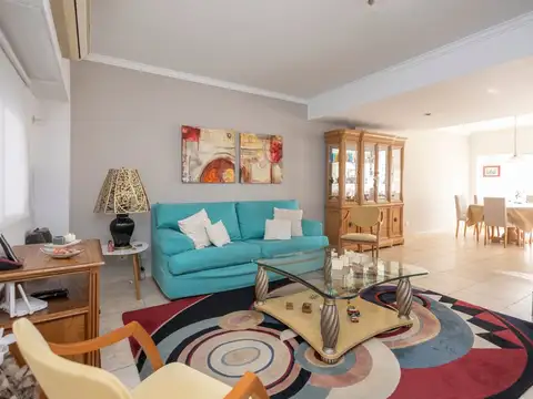 VTE LOPEZ: DPTO 4 AMB DUPLEX + COCH IMPECABLE