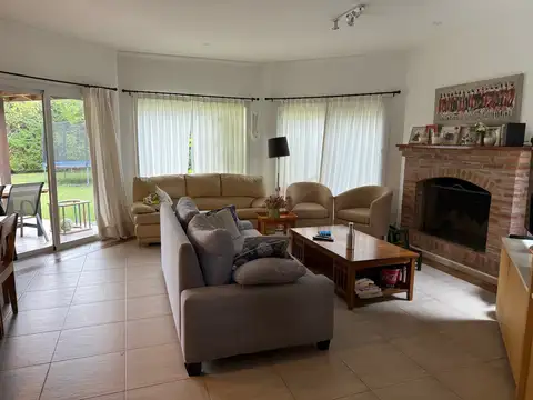 Casa en Venta en Barrancas De San Jose, USD 350.000