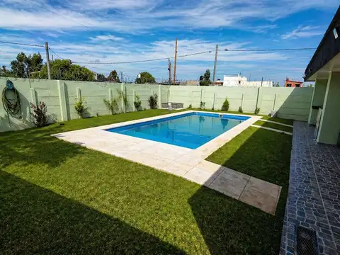 CASA QUINTA EN VENTA MORADAS 2 MAXIMO PAZ CON PILE