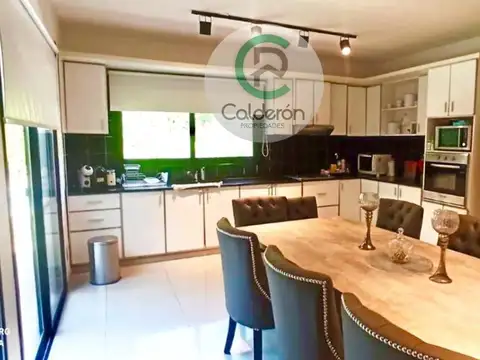 Casa en Venta en San Patricio, USD 320.000