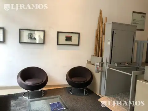 Oficina en Alquiler en Boca, USD 25.000