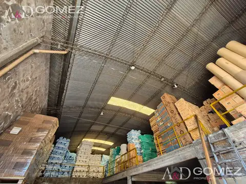 Galpon en Venta 24  mts Fondo