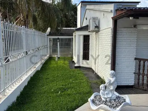 heriberto martinez 5700, Piso 0
