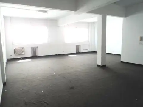 Oficina CENTRO-A MEDIA CUADRA DE LA AV 9 DE JULIO