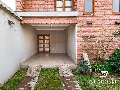 Casa en Venta en Campo Quijano, USD 125.000
