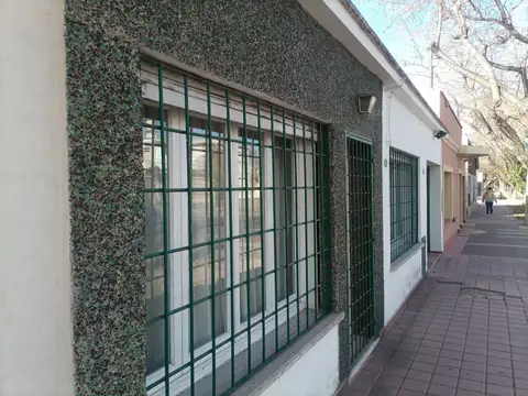Casa en Venta en Godoy Cruz, USD 85.400