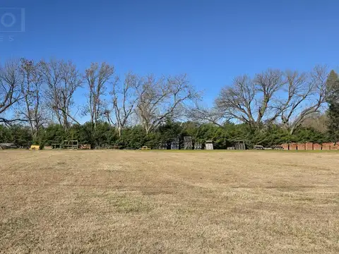 LDO Venta Lotes 1500m2 Gas Natural Electricidad Agua Corriente Barrio Los Pinos