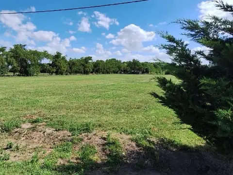 Terreno en Venta en Arana, USD 24.000