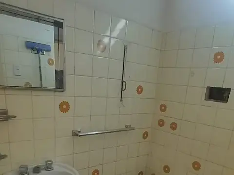 Depto Tipo Casa 3 ambientes con 1 baño