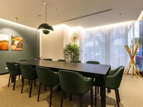 Alquiler de oficinas bellamente diseñadas para 5 personas en Asuncion, Perseverancia