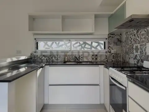 Venta DUPLEX en Gonnet Nuevo