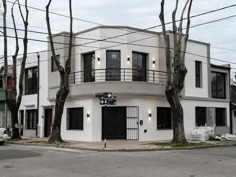 Depto Tipo Casa en Venta de 1 dormitorio
