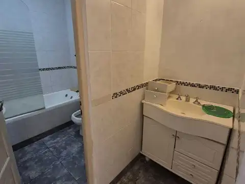 Casa en Alquiler con 1 cochera