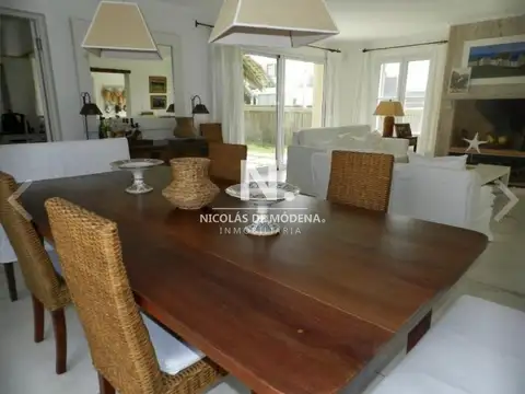 En venta casa en Peninsula, Punta del Este de 4 dormitorios