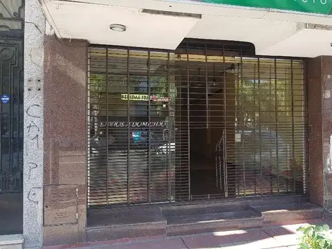 AV. ALBERDI al 1000