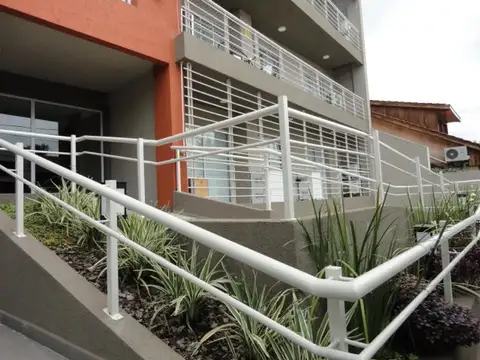 Alberto Vignes 200, Piso 2°