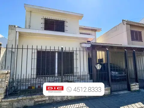 Casa 3 dormitorios Venta -  Munro