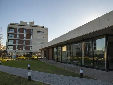 Departamento en Alquiler en Granadero Baigorria, $ 450.000