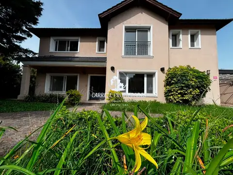 Casa en venta de 7 ambientes y pileta. Mapuche Country Club. Pilar