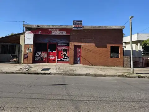 Oportunidad de Inversión! Casa   Local en Garín