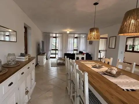 Casa en Venta de 5 dormitorios
