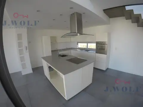 Departamento en Venta con 2 cocheras