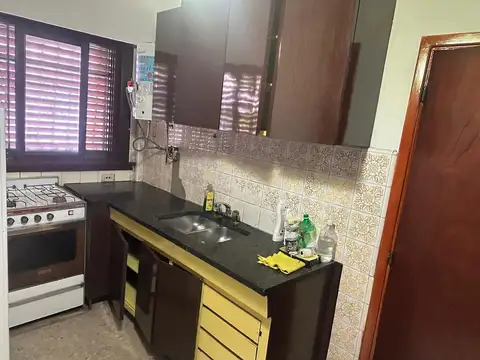 Depto Tipo Casa en Alquiler de 3 ambientes