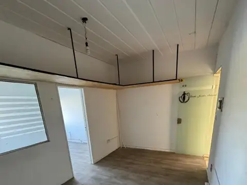 Oficina en Alquiler en Benavidez, $ 760.000