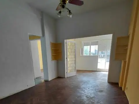 Departamento de 2 amb casi 3 amb con balcon