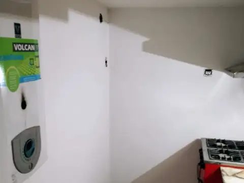 Depto Tipo Casa en Venta 90 años