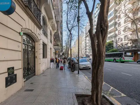 Local en Venta en Recoleta, USD 820.000