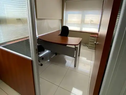 Oficina en Venta al Noroeste