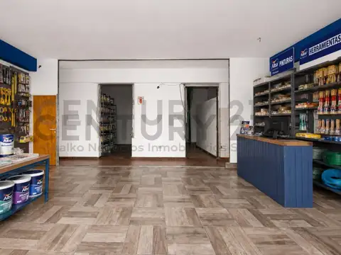 Local en Alquiler en Azcuenaga, $ 850.000