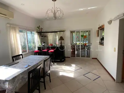 Casa en Venta en El Ombu, USD 230.000