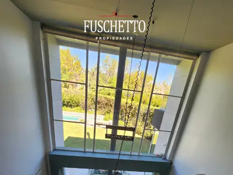 B° La Quinta (Don Torcuato) Moderna! 4 dorm. Family. Escritorio. Lote 806 m2