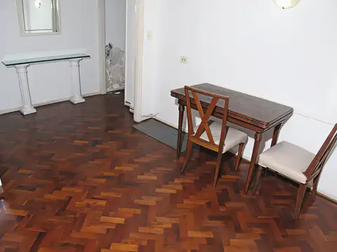 Amoblado | 3 Ambientes | 2 Aires Acondicionados | Luminoso.