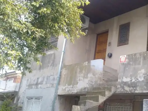 Coletta 800, Piso 1°