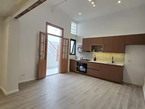 Depto Tipo Casa 3 ambientes con 1 baño